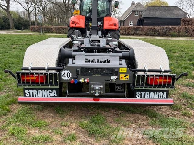 Stronga HL160DT Anhänger mit Hakenlift