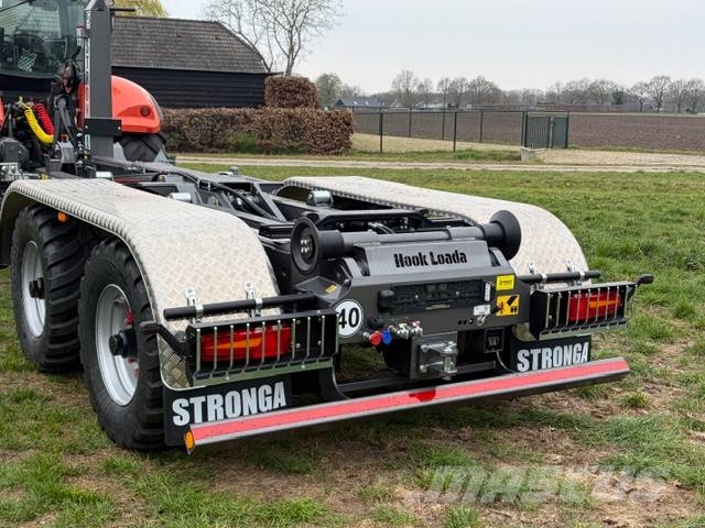 Stronga HL160DT Anhänger mit Hakenlift