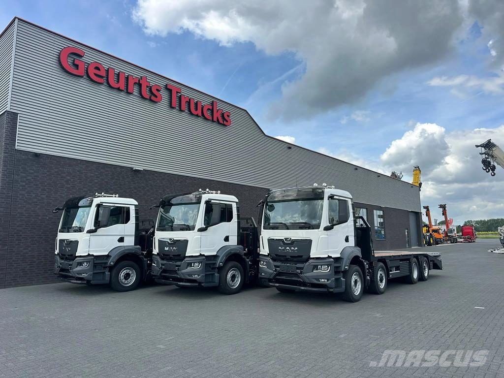 MAN TGS 35.520 8X2 OPRIJWAGEN/MACHINE TRANSPORTER/PLAT Vehicle transporters