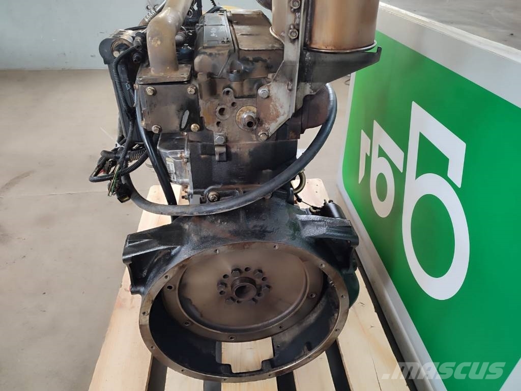 Terex 1104D-44T TEREX 860 engine Mootorid