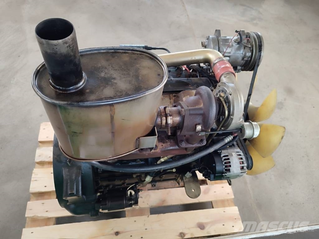 Terex 1104D-44T TEREX 860 engine Mootorid