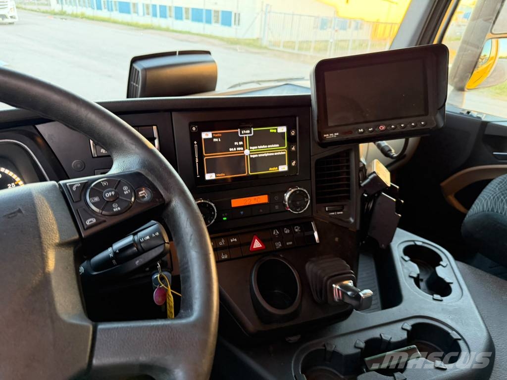 Mercedes-Benz Actros 2532 seria nr 5498 Furgoonautod