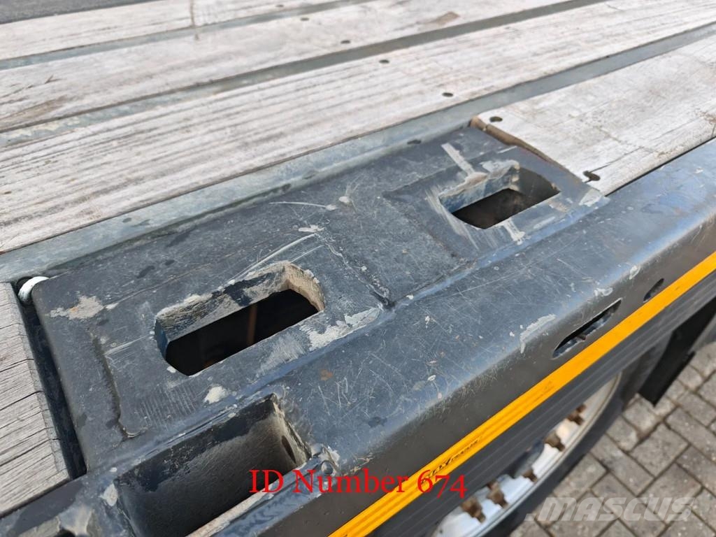 Faymonville Maxtrailer F-S43-1AAF Semirremolques de plataformas planas/laterales abatibles