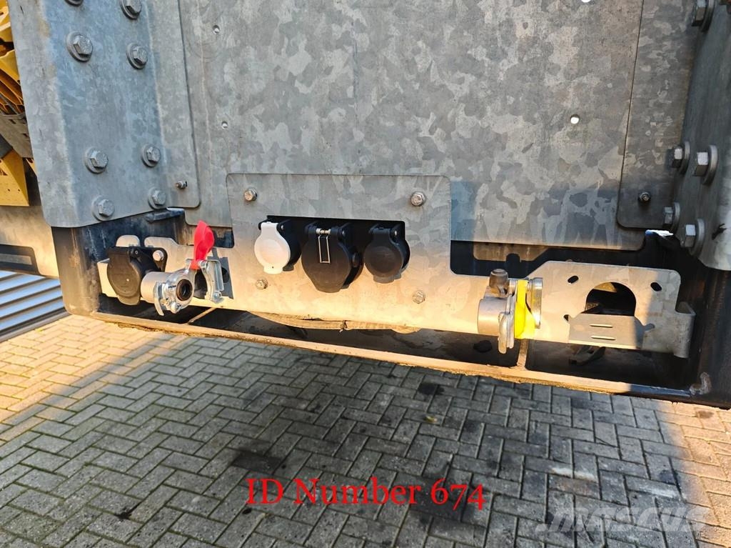 Faymonville Maxtrailer F-S43-1AAF Semirremolques de plataformas planas/laterales abatibles