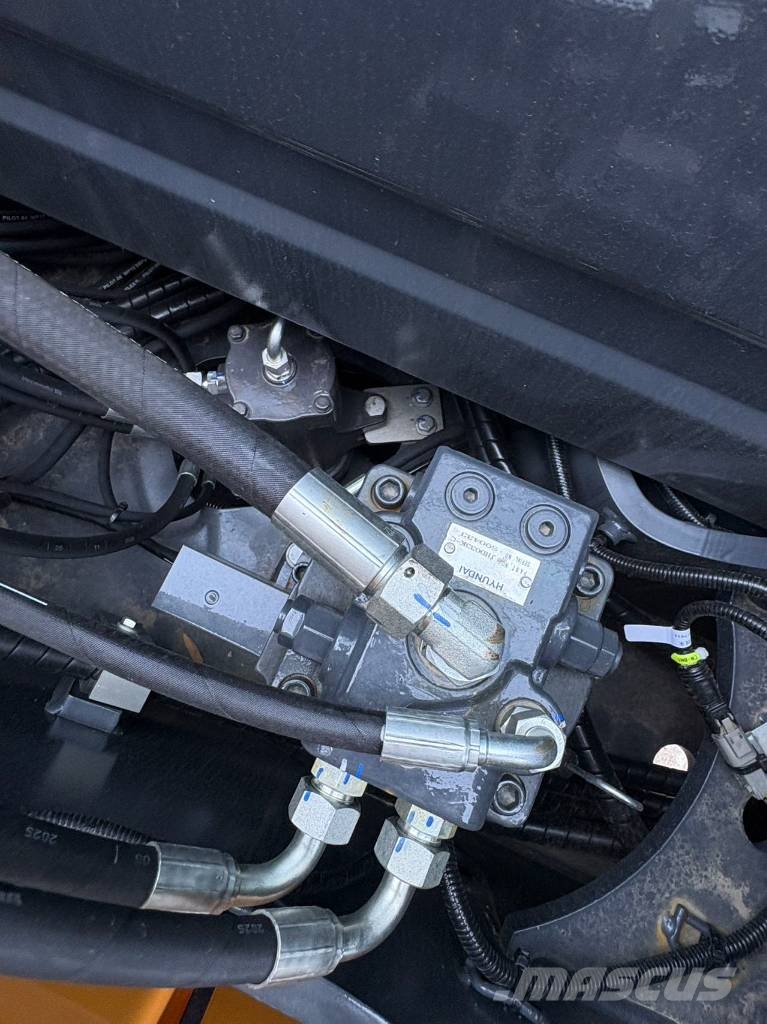 Hyundai HX 60 Mini bagri <7t