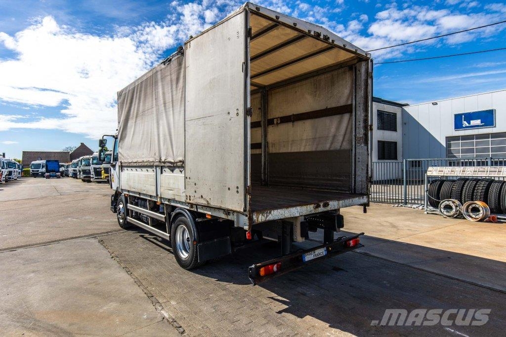 Renault D16 240 DXI Camiones de caja de lona