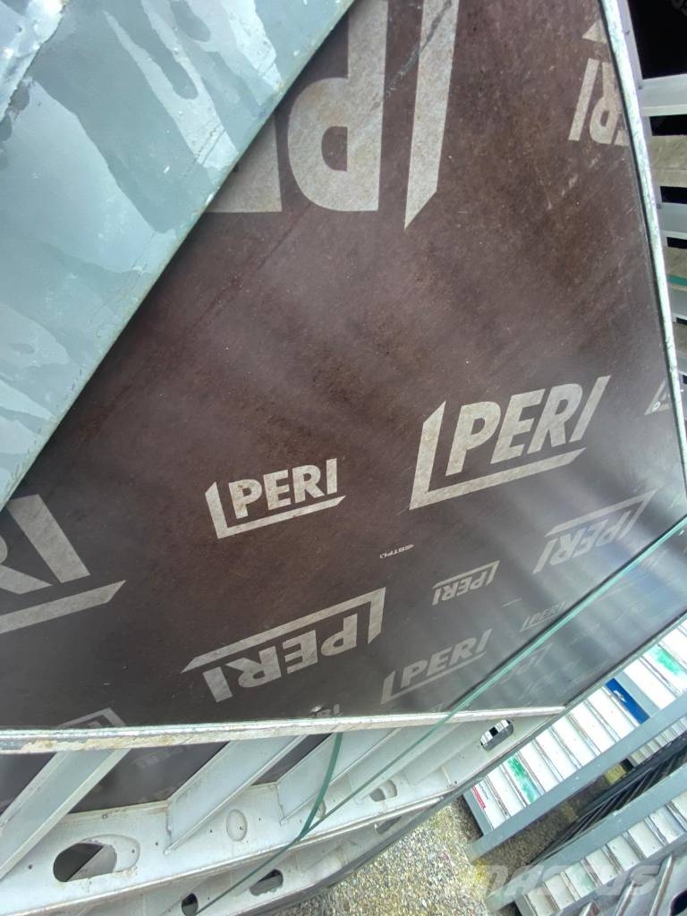 Peri Skydeck 405 sqm, with new Peri plywoods on panels 模板