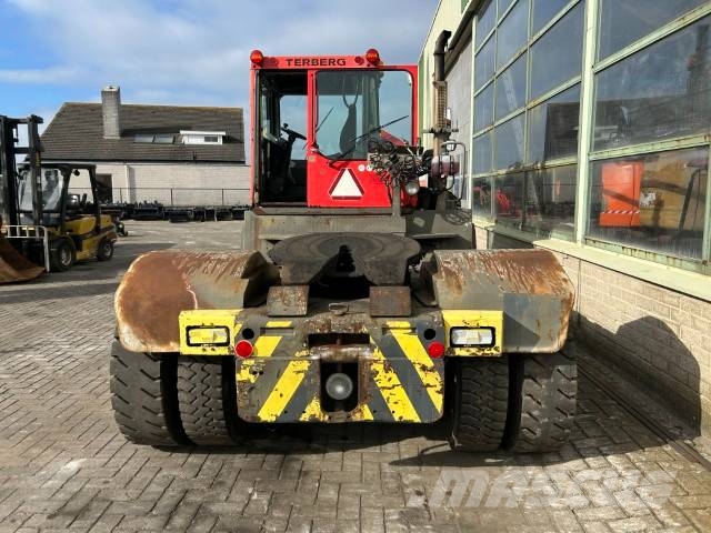 Terberg Terminal trekker 4x4 RT 222 Manipulacija materiala - drugo