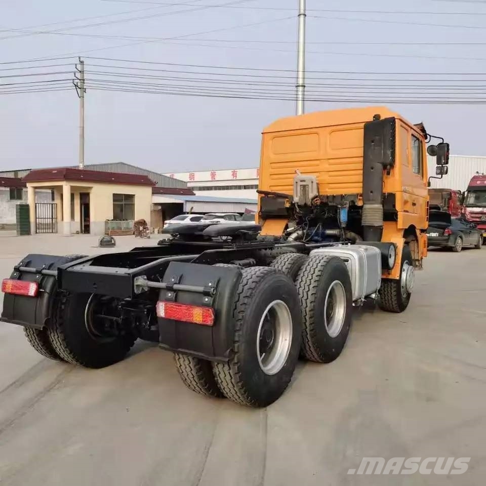 Shacman F 3000 Trekkers