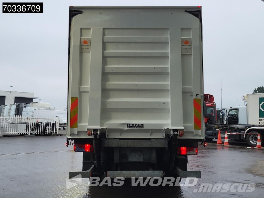Scania P320 P 6X2 3000kg Ladebordwand Lift+steering axle Box trucks