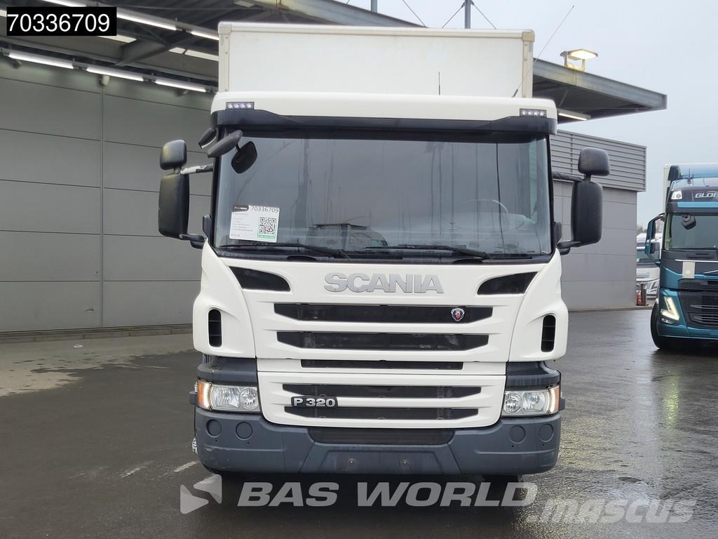 Scania P320 P 6X2 3000kg Ladebordwand Lift+steering axle Box trucks