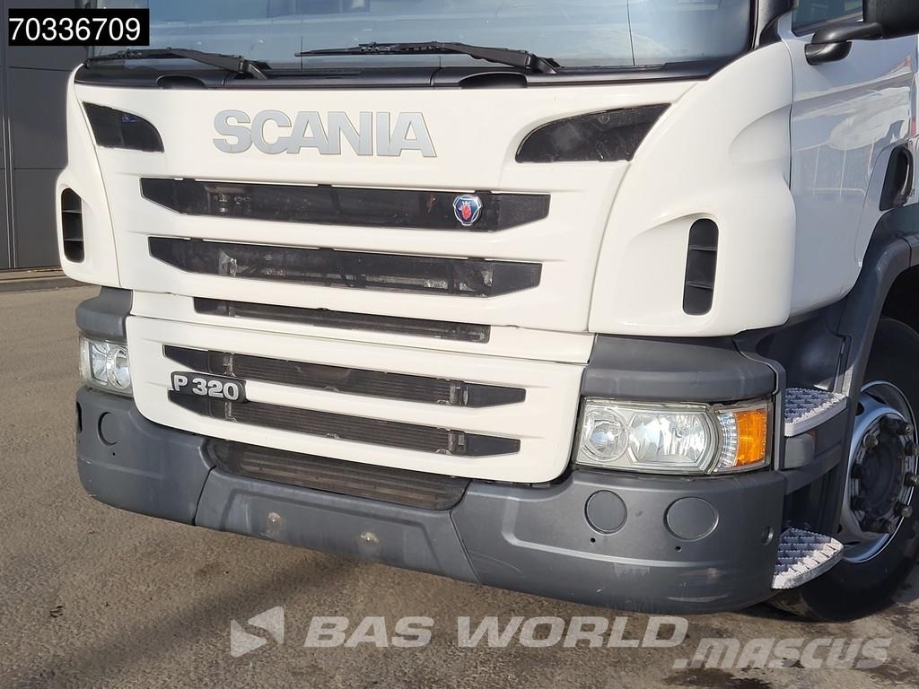 Scania P320 P 6X2 3000kg Ladebordwand Lift+steering axle ボックスボディー、ウイング、箱車