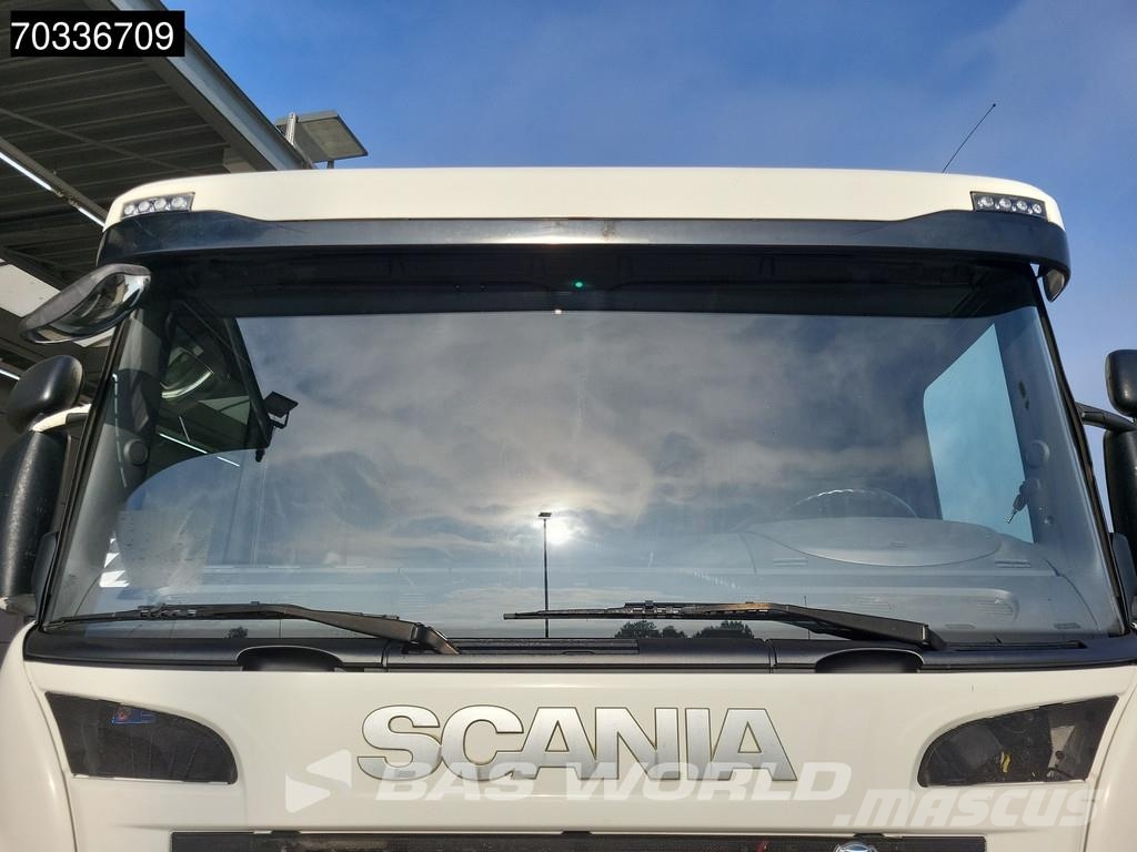 Scania P320 P 6X2 3000kg Ladebordwand Lift+steering axle Bakwagens met gesloten opbouw