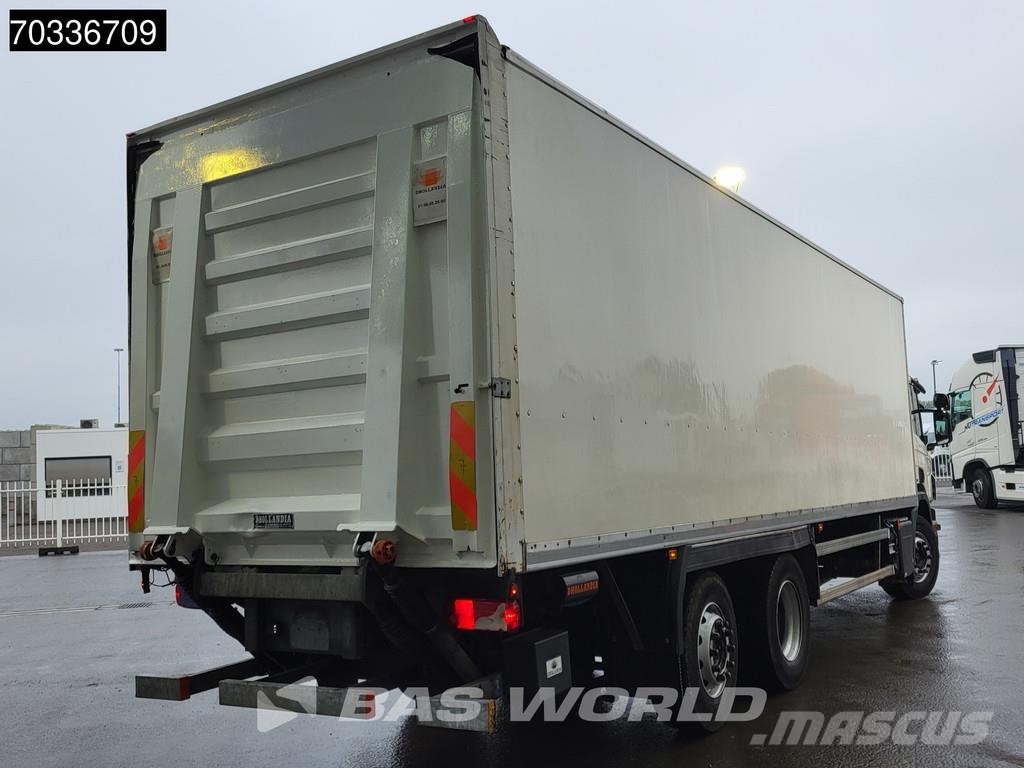 Scania P320 P 6X2 3000kg Ladebordwand Lift+steering axle Bakwagens met gesloten opbouw