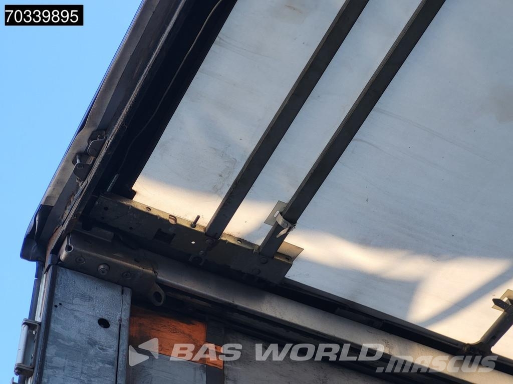 Schmitz Cargobull SCB*S3T 3 axles Sliding Roof Брезентови полуремаркета