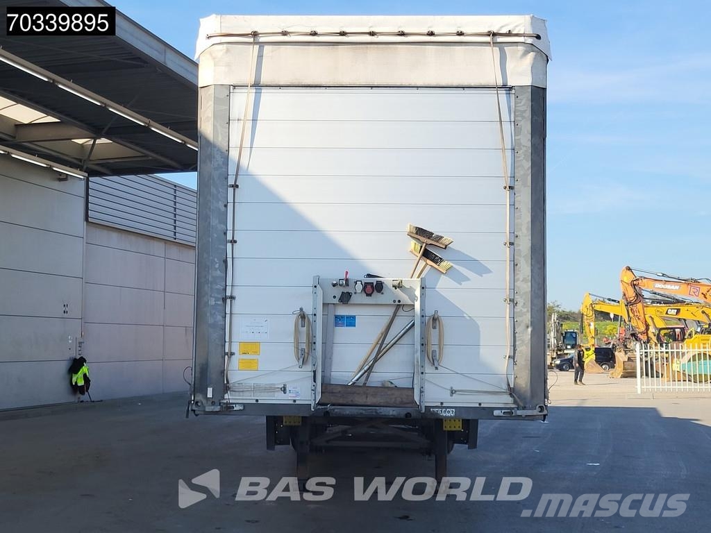 Schmitz Cargobull SCB*S3T 3 axles Sliding Roof Брезентови полуремаркета