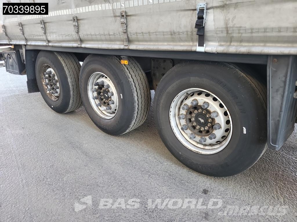 Schmitz Cargobull SCB*S3T 3 axles Sliding Roof Брезентови полуремаркета