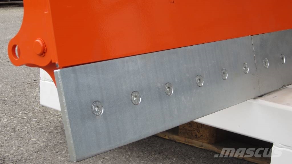 M3 Snow Plow SB معدات العناية بالأرض - غير ذلك