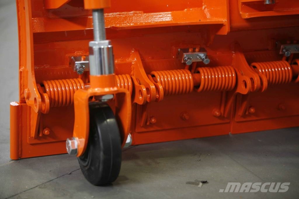 M3 Snow Plow SB معدات العناية بالأرض - غير ذلك