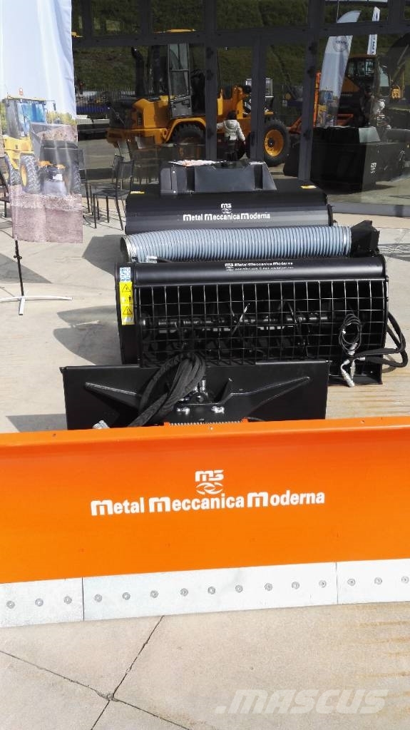 M3 Snow Plow SB معدات العناية بالأرض - غير ذلك