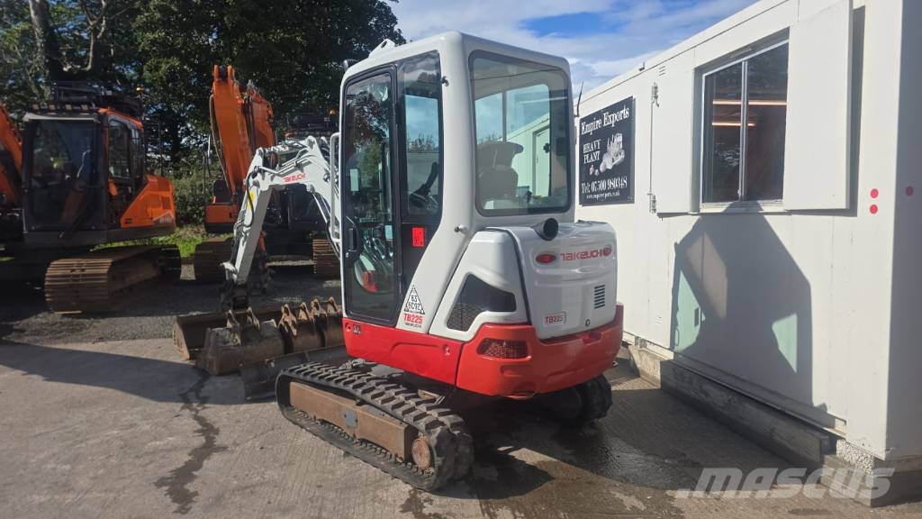 Takeuchi TB 225 Miniescavatori
