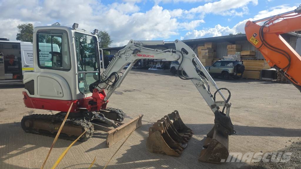 Takeuchi TB 225 Miniescavatori