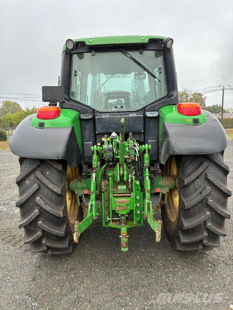 John Deere 6330 STD Tractores