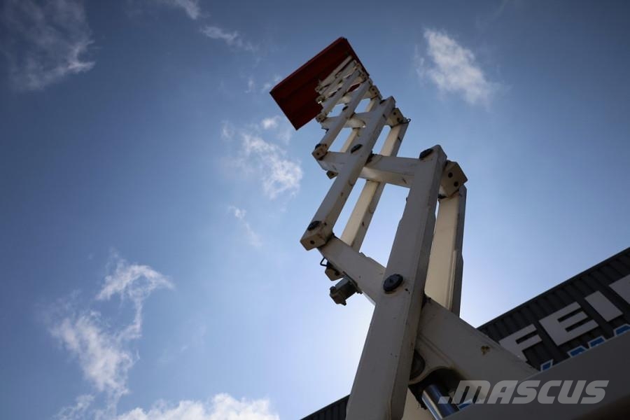 Holland Lift Ecostar HL-11812 Electric, 14m Working Height, 300 Elevadores de tesoura