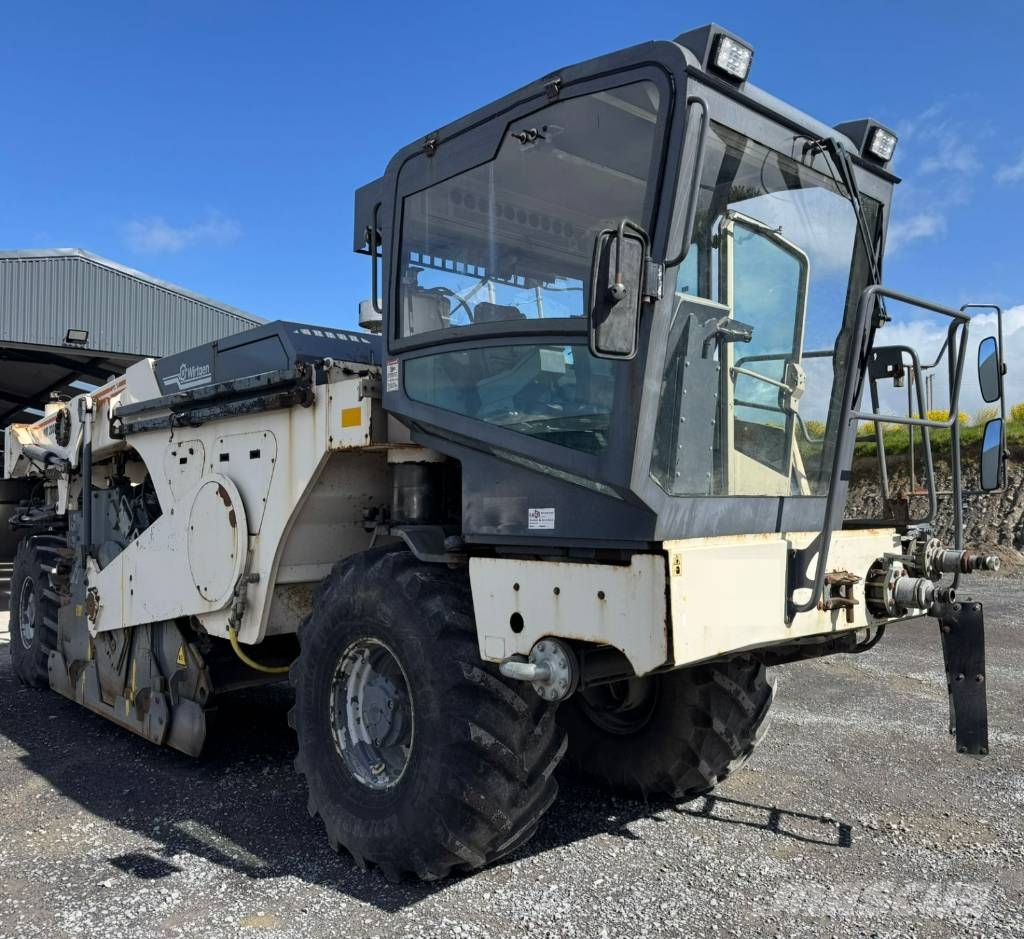 Wirtgen WR 2000 Asphalt-Recycler