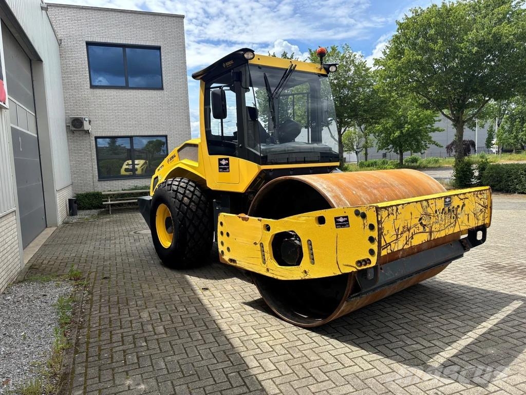 Bomag BW 213 D-5 Single drum roller. 2018 Year! Citi veltņi