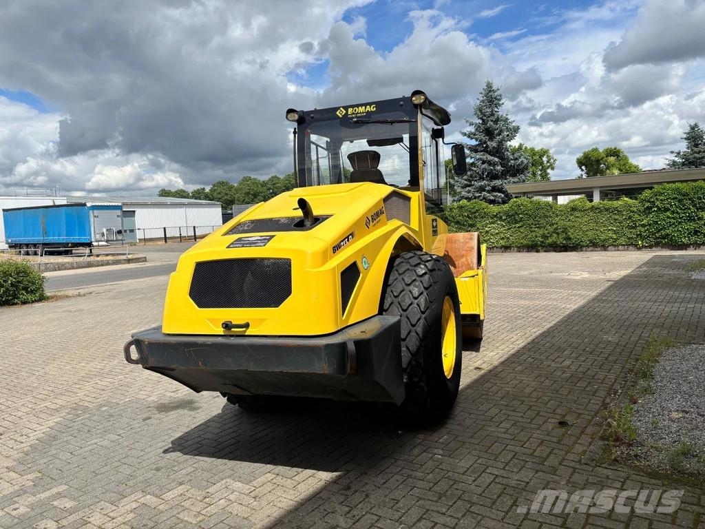 Bomag BW 213 D-5 Single drum roller. 2018 Year! Citi veltņi