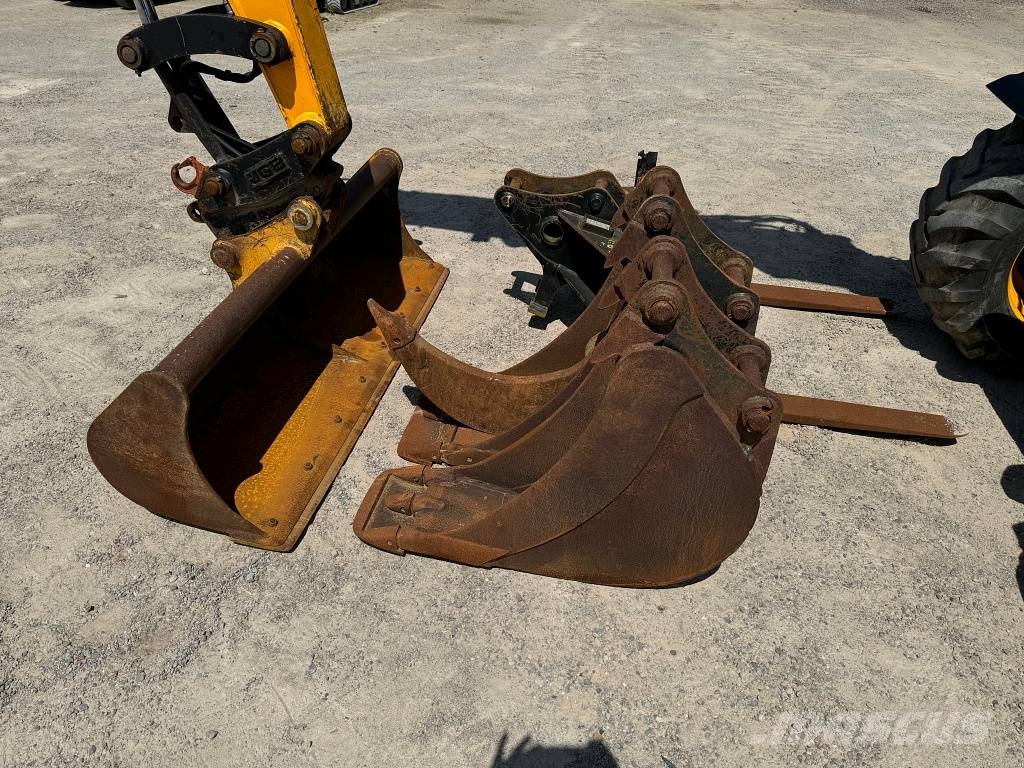 JCB HD 100 WT Hydradig Excavadoras de ruedas