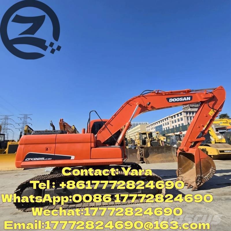 Doosan DX 225 LC Escavadoras de rastos