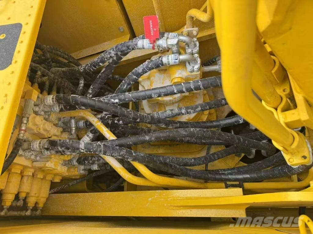 Komatsu 200-8 Escavadeiras de esteiras