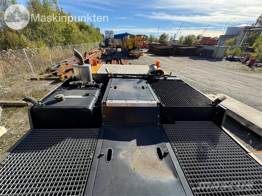 Liebherr MK80 Torņa celtņi