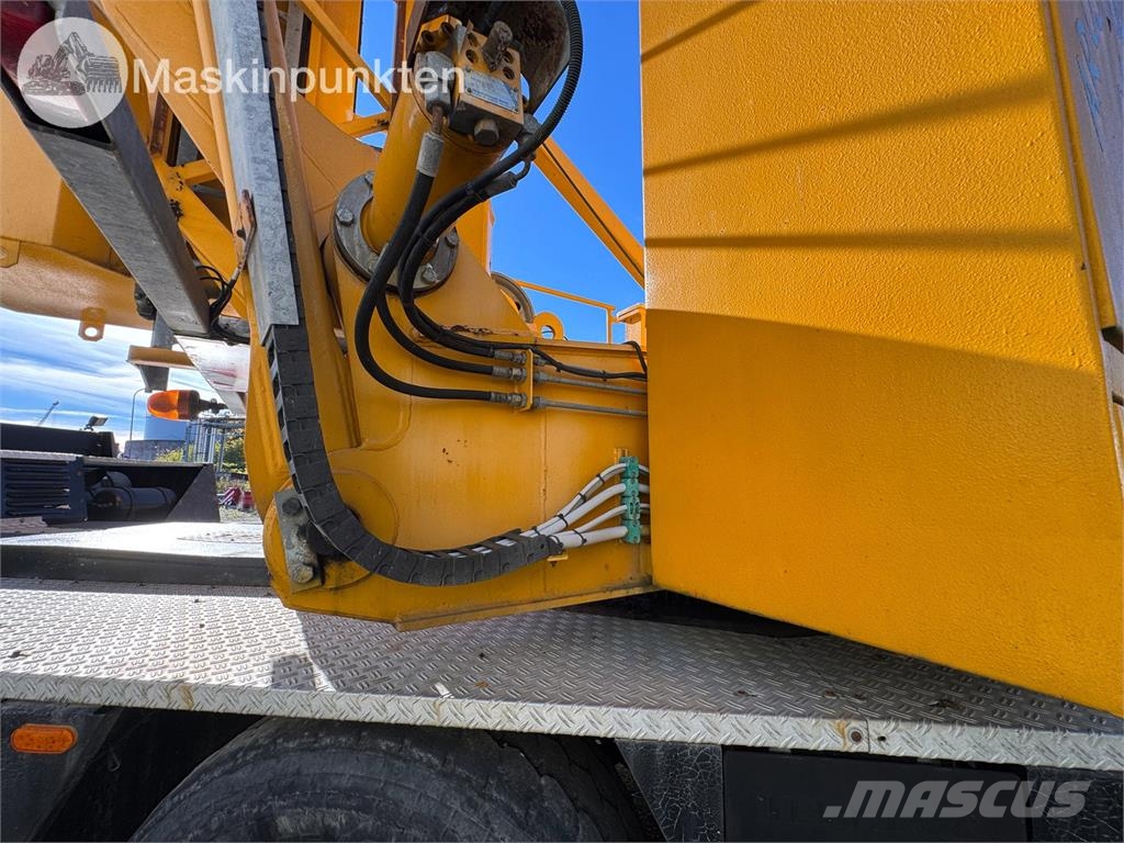 Liebherr MK80 Torņa celtņi