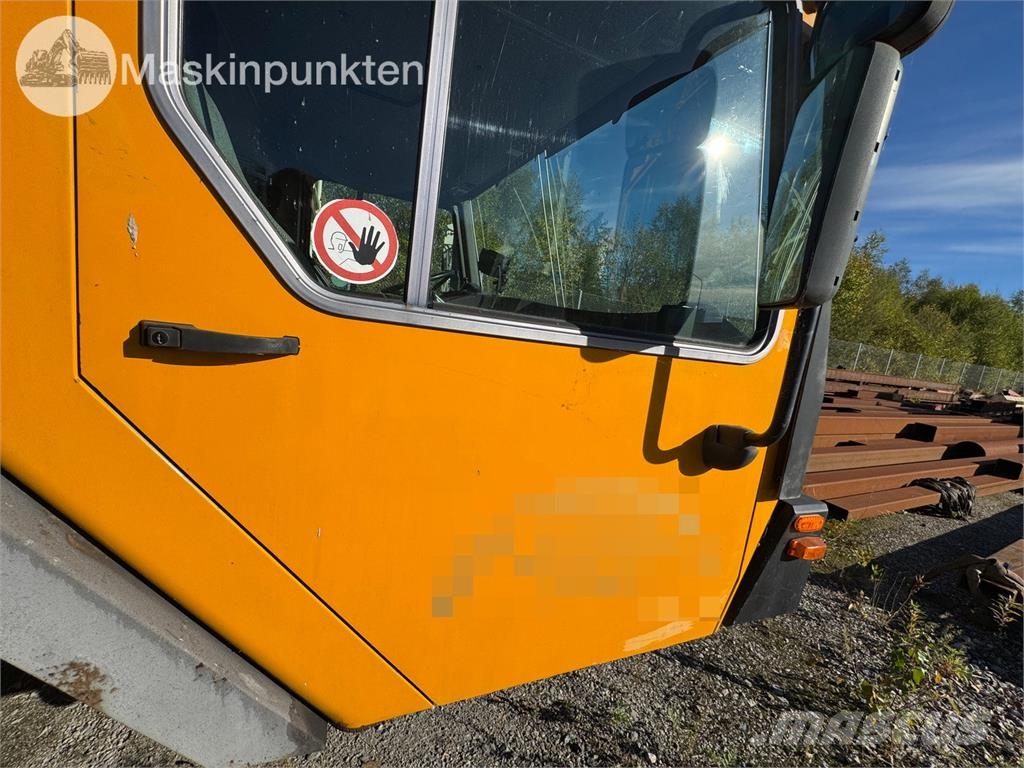 Liebherr MK80 Torņa celtņi