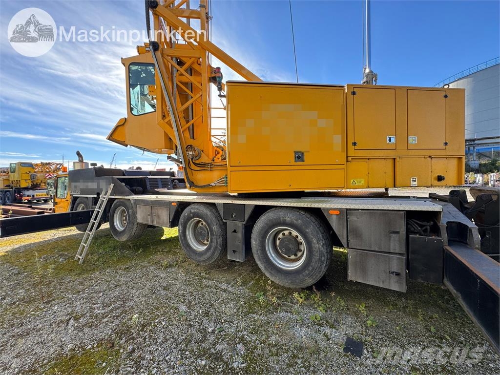 Liebherr MK80 Torņa celtņi