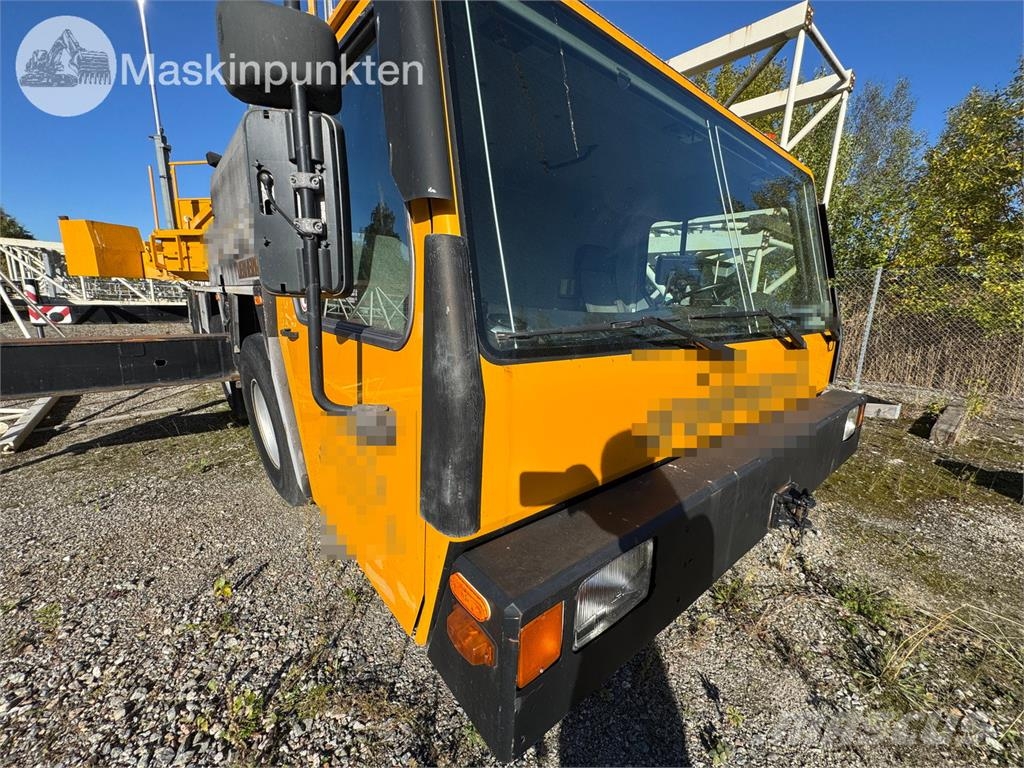 Liebherr MK80 Torņa celtņi