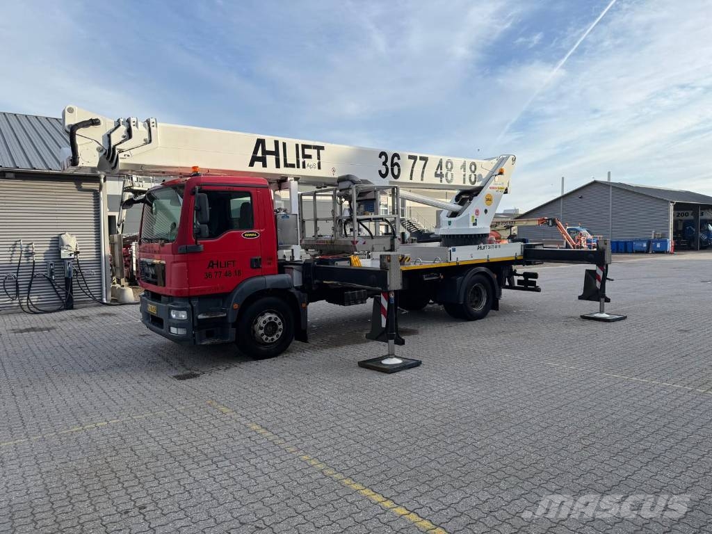 Palfinger WT 450 المنصات الهوائية المثبتة على شاحنة