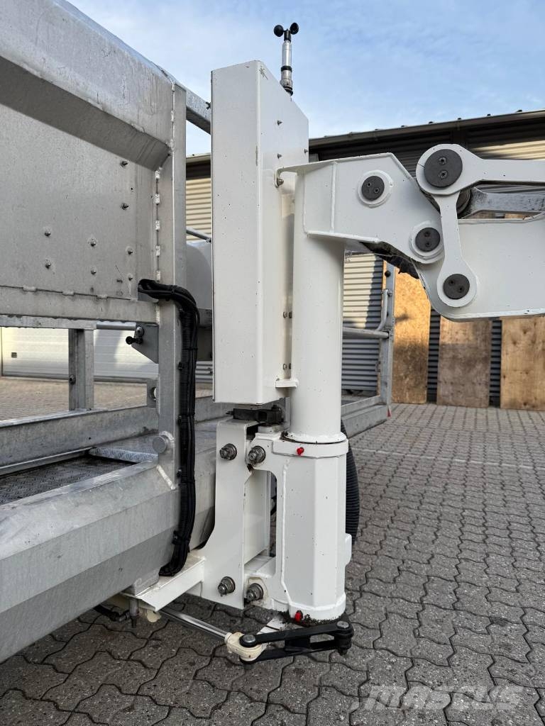 Palfinger WT 450 المنصات الهوائية المثبتة على شاحنة