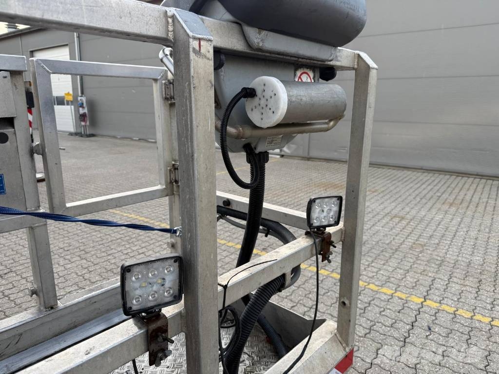 Palfinger WT 450 المنصات الهوائية المثبتة على شاحنة