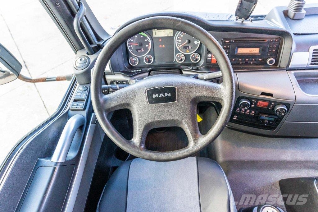 MAN TGL 12.220 BL+DHOLLANDIA Fast kasse