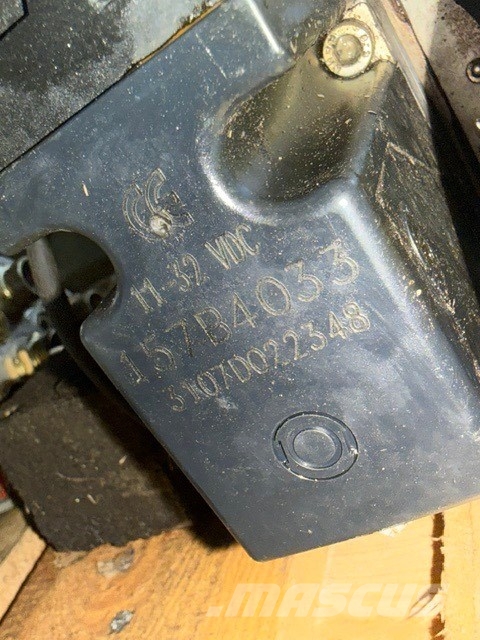Liebherr a 934/944 c used parts cab كابينة والداخلية
