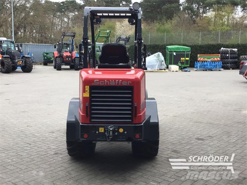 Schäffer 3630 Front loaders and diggers