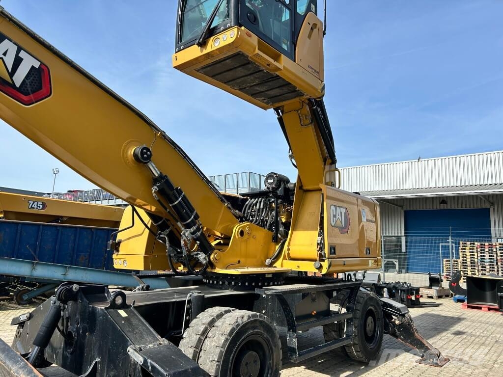 CAT MH3024-06 Manejadores de residuos industriales