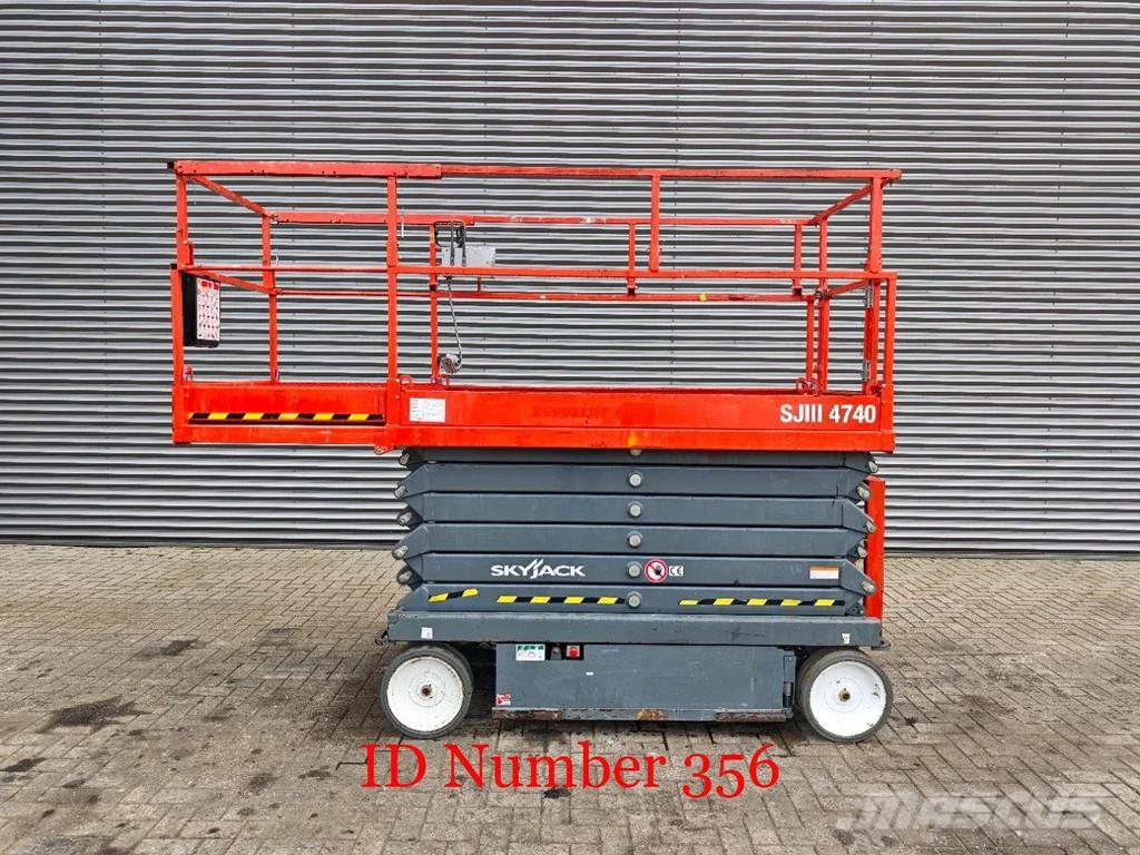 SkyJack SJIII 4740 Full Electric 2 Pieces! Підйомники-ножиці