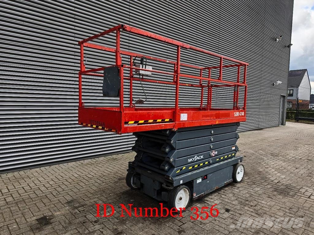SkyJack SJIII 4740 Full Electric 2 Pieces! Підйомники-ножиці