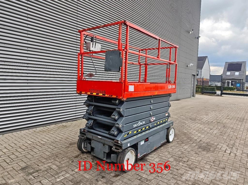 SkyJack SJIII 4740 Full Electric 2 Pieces! Підйомники-ножиці