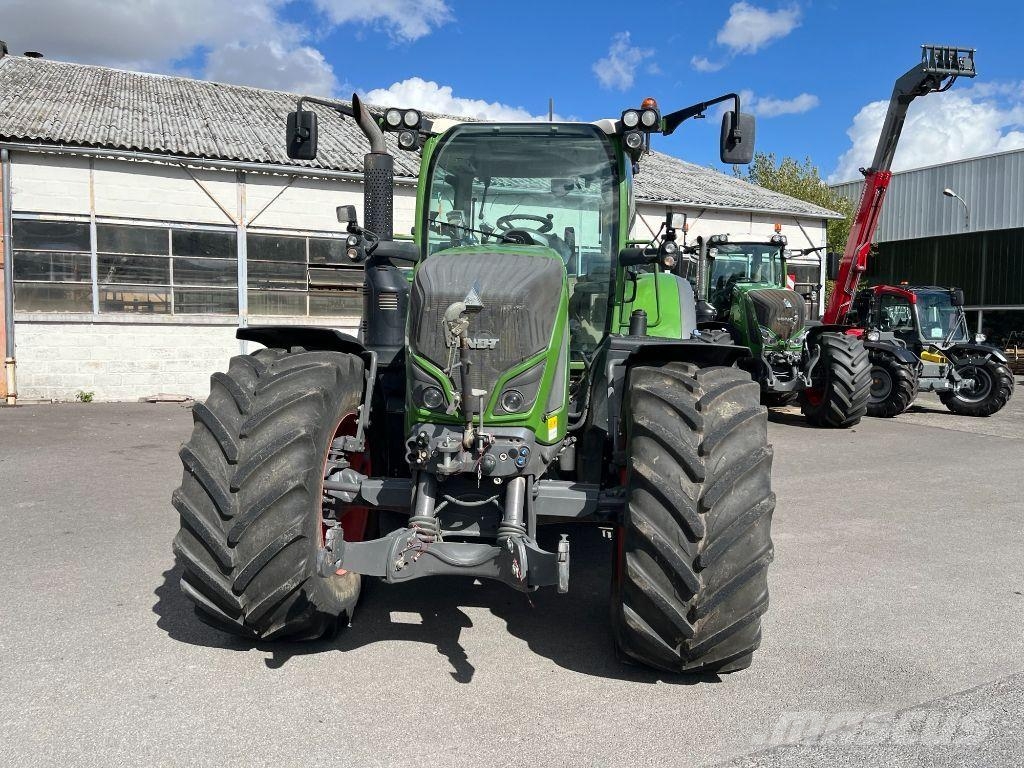 Fendt 718 VARIO POWER + Traktorid